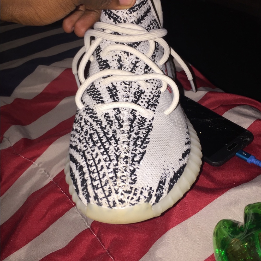 Yeezy Boost 350 V2 Zebra Print